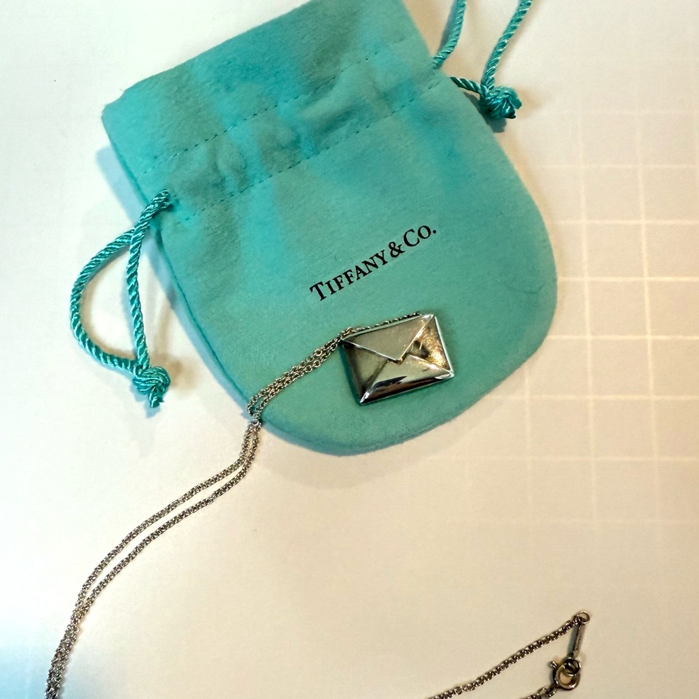 Tiffany & Co. Retired Rare Sweet Nothing Necklace